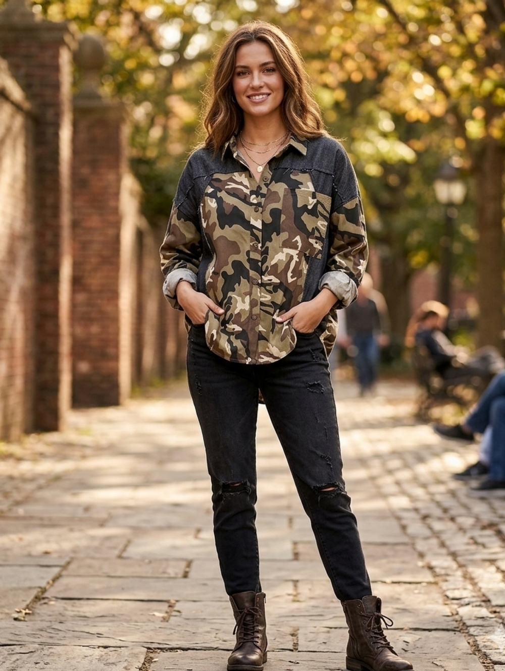 Gigio USA Camo‎ Denim Button Down Top Womens Size Medium Frayed Streetwear New